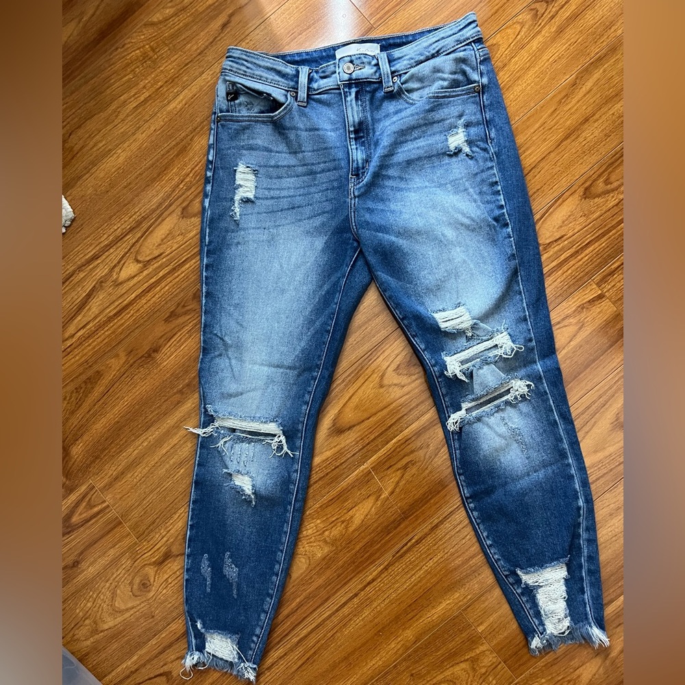 KanCan Distressed Skinny Jeans